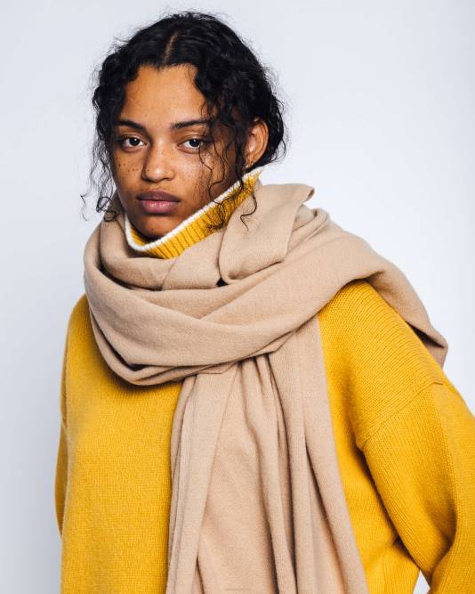 inuikii_women_beige_oversized_wool_scarf_accessories_b8tl310.jpg INUIKII Women Beige Oversized Wool Scarf Accessories B8TL310 - Image 1